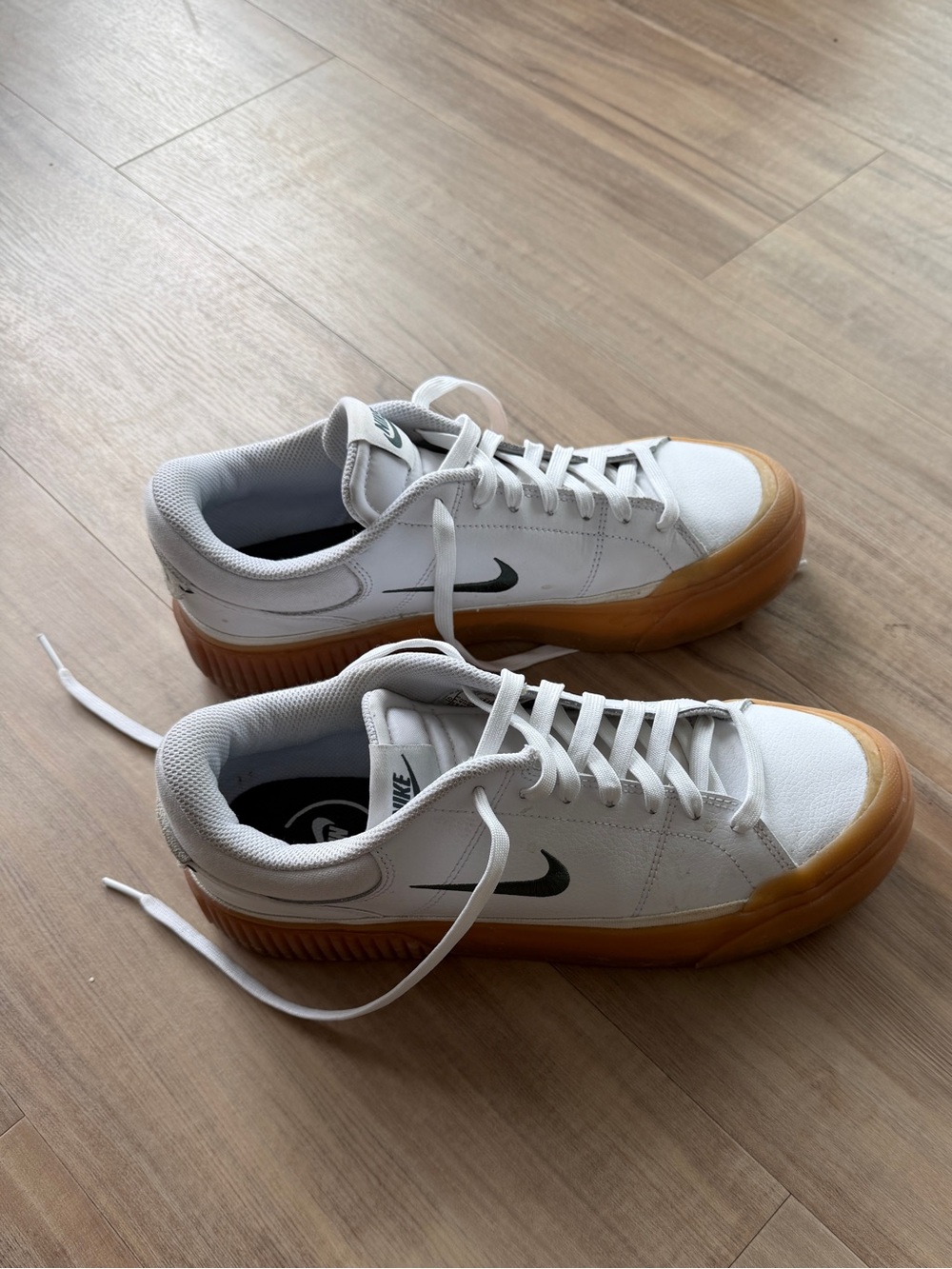 Nike Court Legacy Lift White Vintage Green Gum - Picture 7 of 7